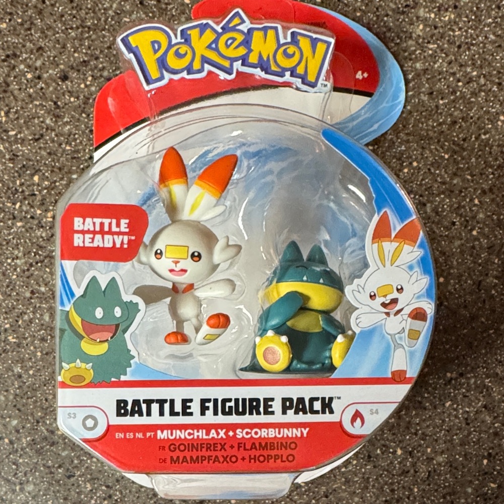 Pokémon Battle Figure Pack - Scorbunny & Munchlax